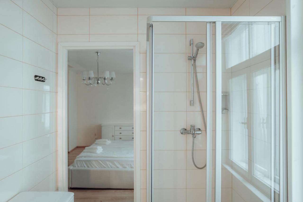 Dream Stay - Spacious 1-Bedroom Apartment In The Old Town Tallinn Exterior foto